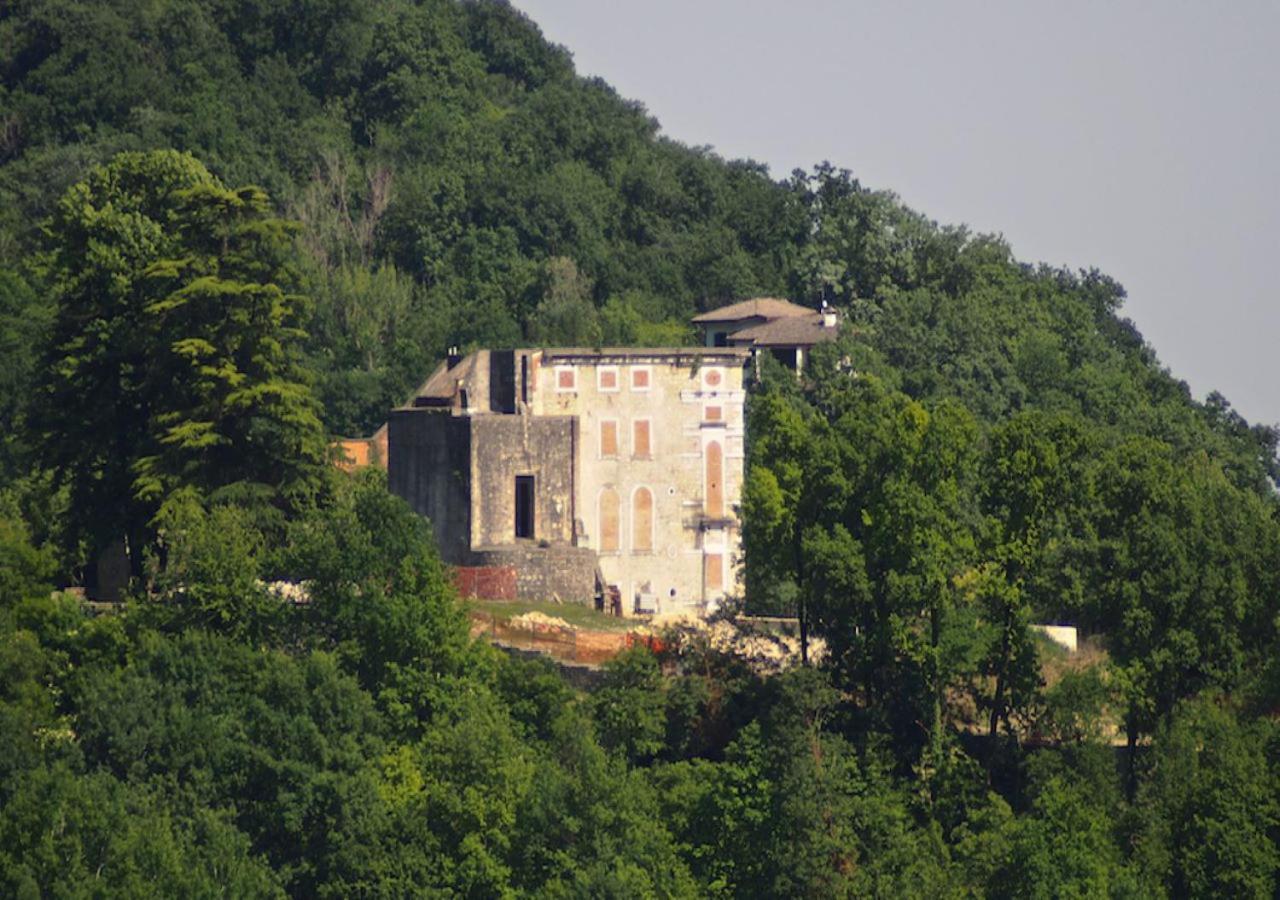 Albergo Diffuso Polcenigo C.Barnard Екстериор снимка